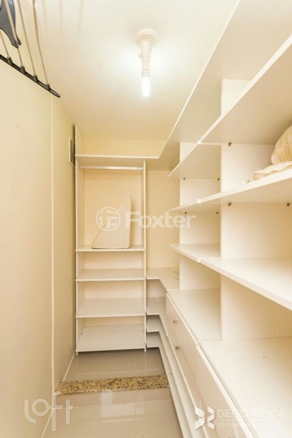 Apartamento à venda com 2 quartos, 54m² - Foto 11