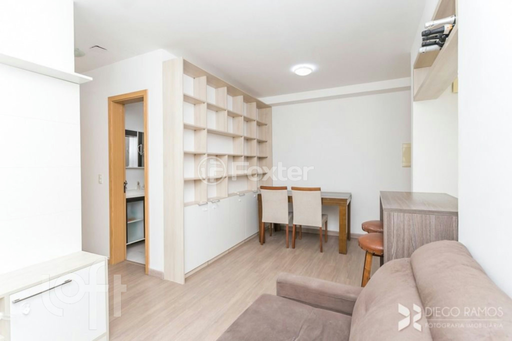 Apartamento à venda com 2 quartos, 54m² - Foto 2