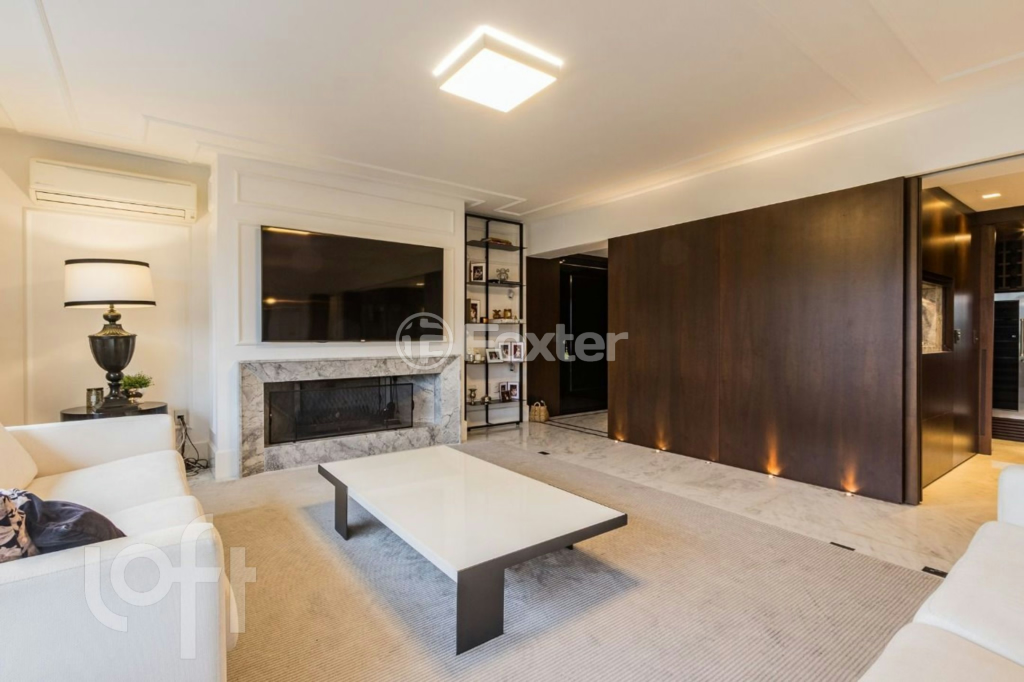 Apartamento à venda com 2 quartos, 209m² - Foto 1