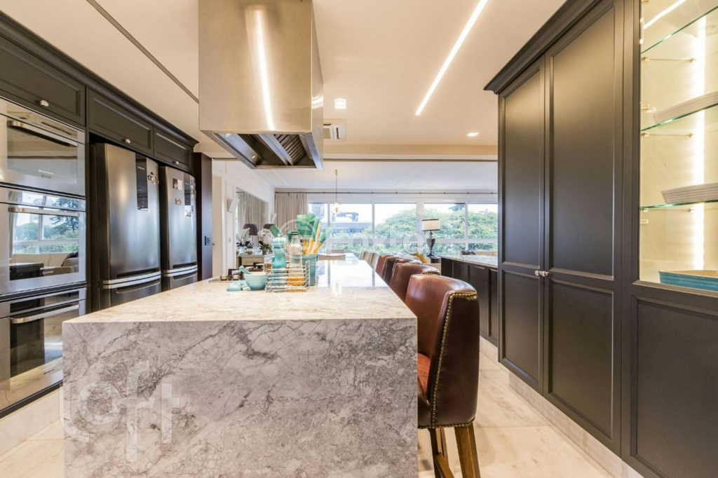 Apartamento à venda com 2 quartos, 209m² - Foto 10