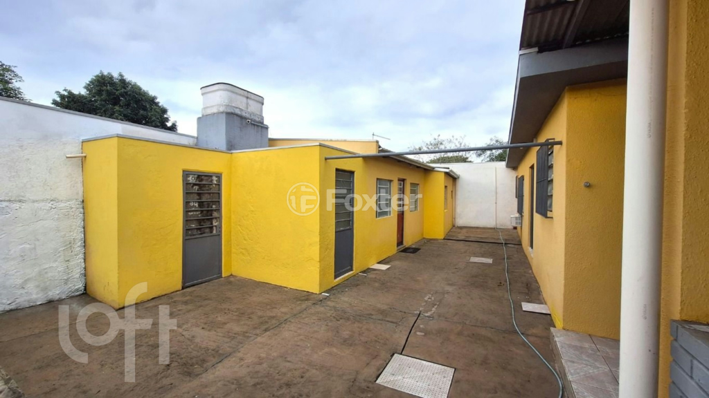 Casa à venda com 3 quartos, 49m² - Foto 10