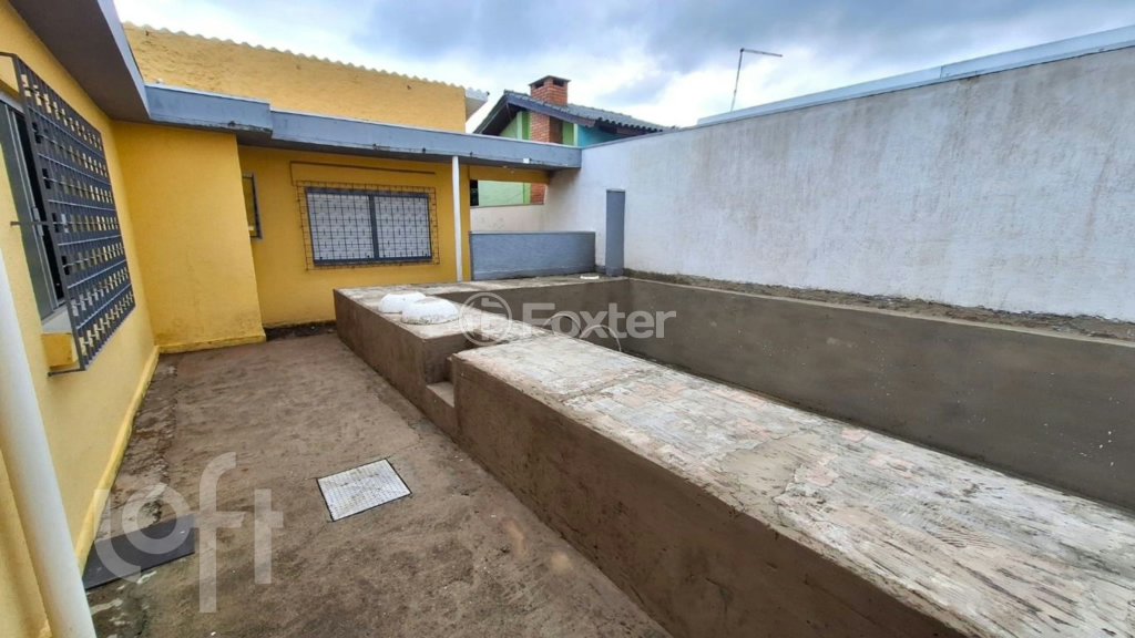 Casa à venda com 3 quartos, 49m² - Foto 8