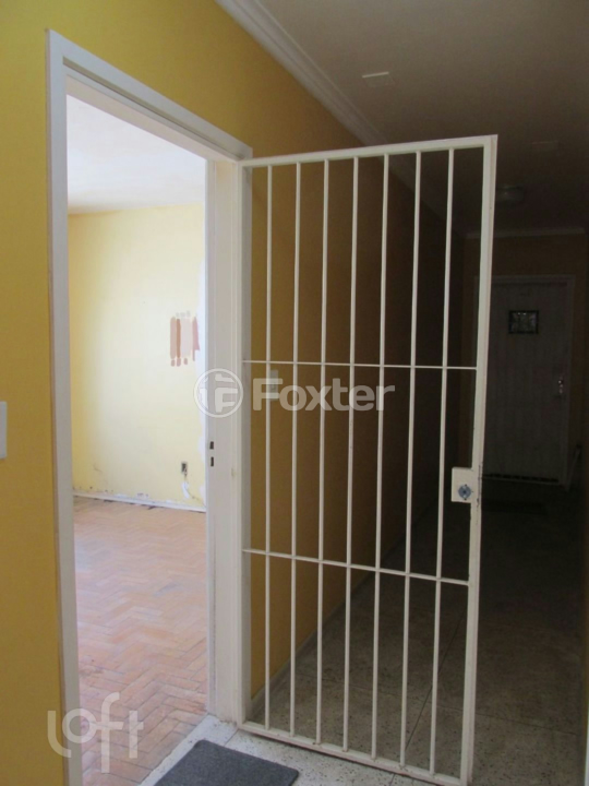 Apartamento à venda com 1 quarto, 40m² - Foto 7