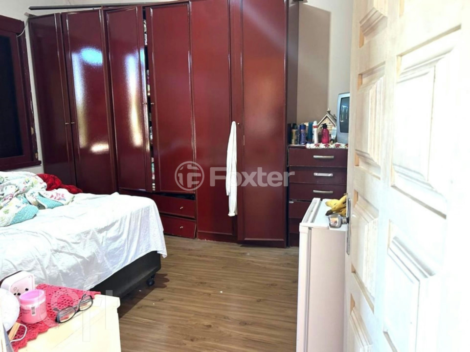 Casa à venda com 3 quartos, 294m² - Foto 9