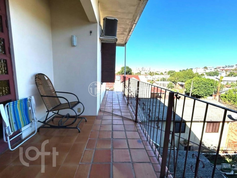 Casa à venda com 3 quartos, 294m² - Foto 6