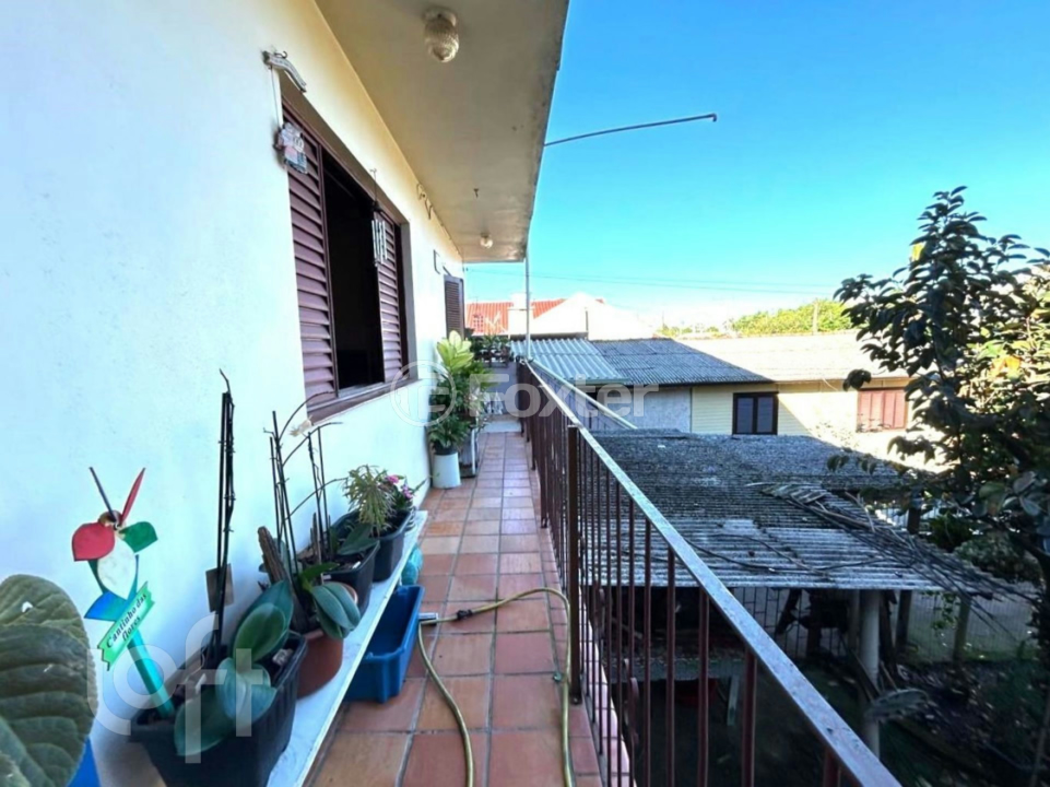 Casa à venda com 3 quartos, 294m² - Foto 14