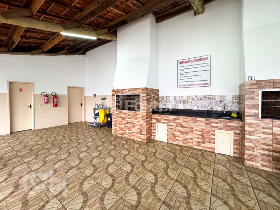 Apartamento à venda com 2 quartos, 44m² - Foto 18