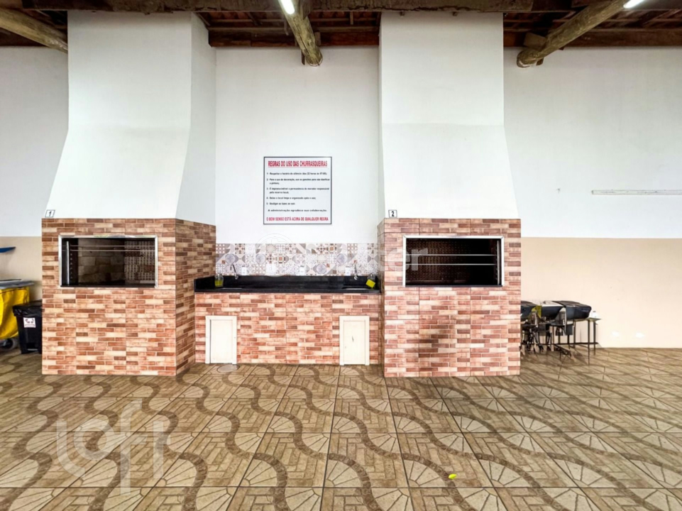 Apartamento à venda com 2 quartos, 44m² - Foto 19