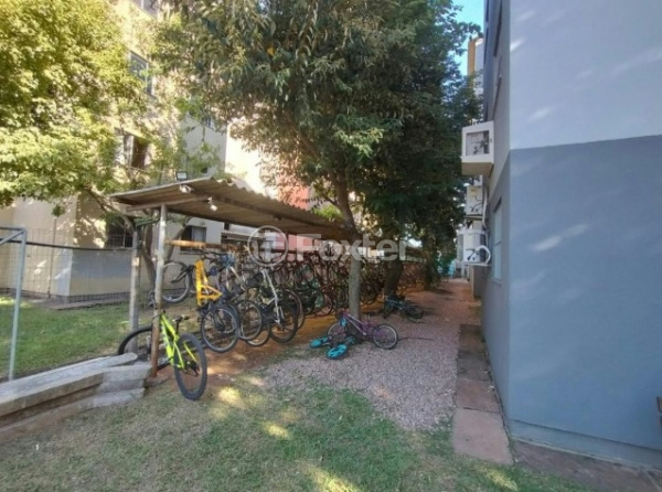 Apartamento à venda com 2 quartos, 42m² - Foto 12