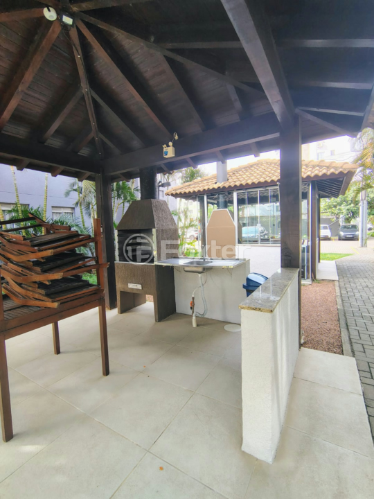 Apartamento à venda com 2 quartos, 42m² - Foto 13
