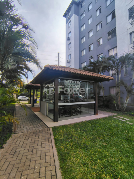 Apartamento à venda com 2 quartos, 42m² - Foto 18