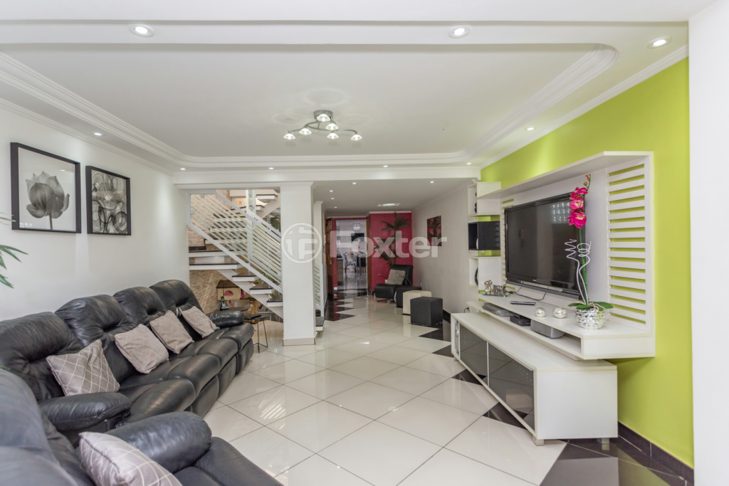 Casa à venda com 5 quartos, 185m² - Foto 3
