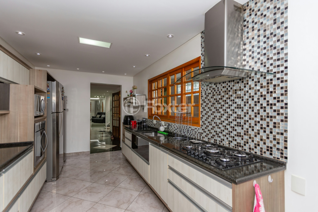 Casa à venda com 5 quartos, 185m² - Foto 62