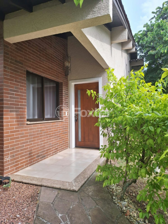 Casa de Condomínio à venda com 4 quartos, 200m² - Foto 5
