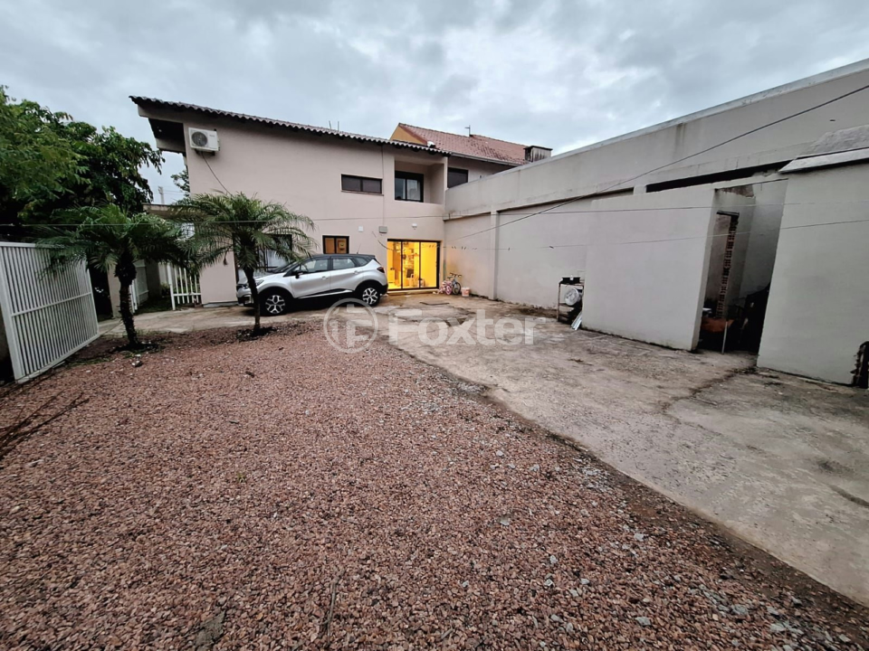 Casa de Condomínio à venda com 4 quartos, 200m² - Foto 41