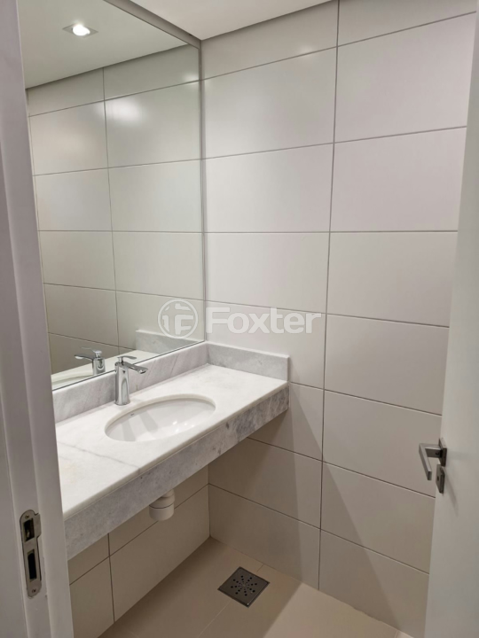 Casa de Condomínio à venda com 4 quartos, 200m² - Foto 35