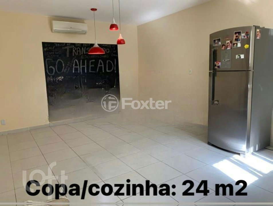 Casa à venda com 4 quartos, 367m² - Foto 7