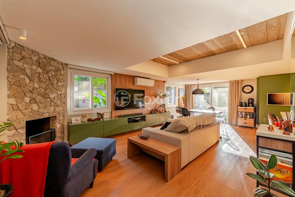 Casa de Condomínio à venda com 3 quartos, 397m² - Foto 1