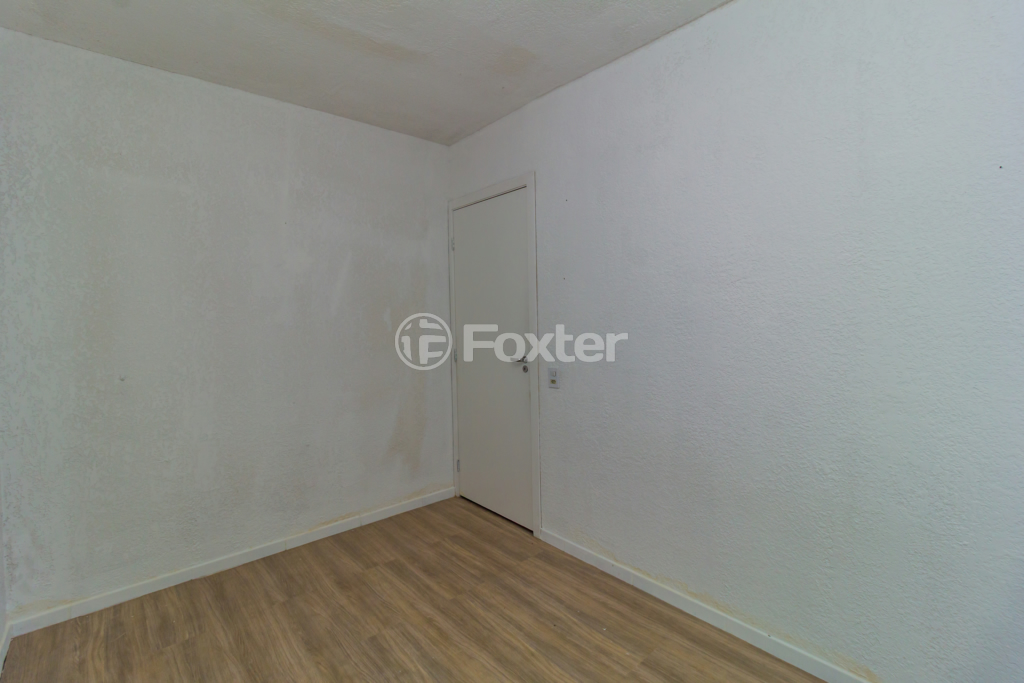 Apartamento à venda com 2 quartos, 40m² - Foto 11