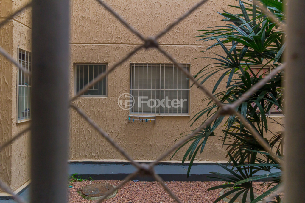 Apartamento à venda com 2 quartos, 40m² - Foto 13