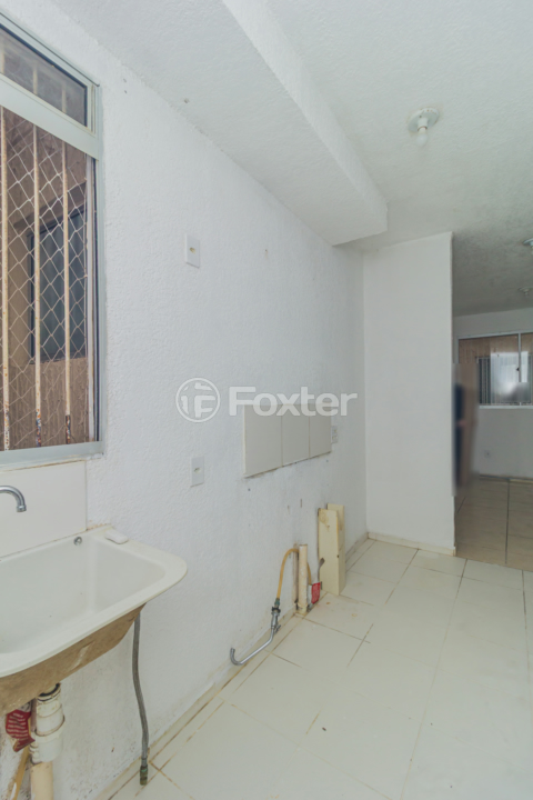 Apartamento à venda com 2 quartos, 40m² - Foto 17