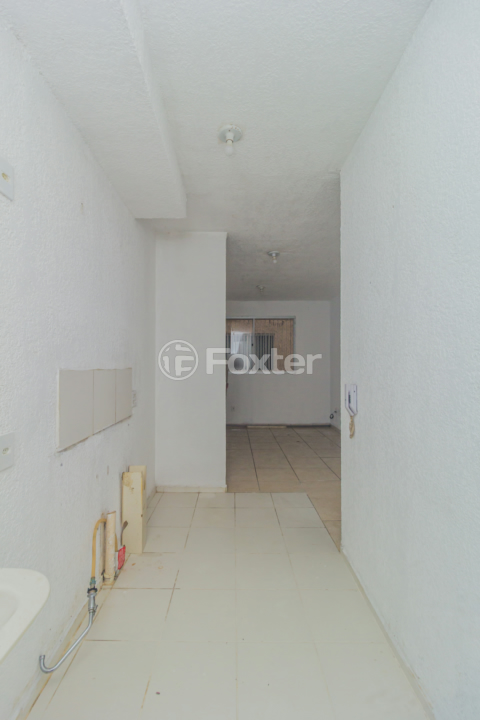 Apartamento à venda com 2 quartos, 40m² - Foto 18