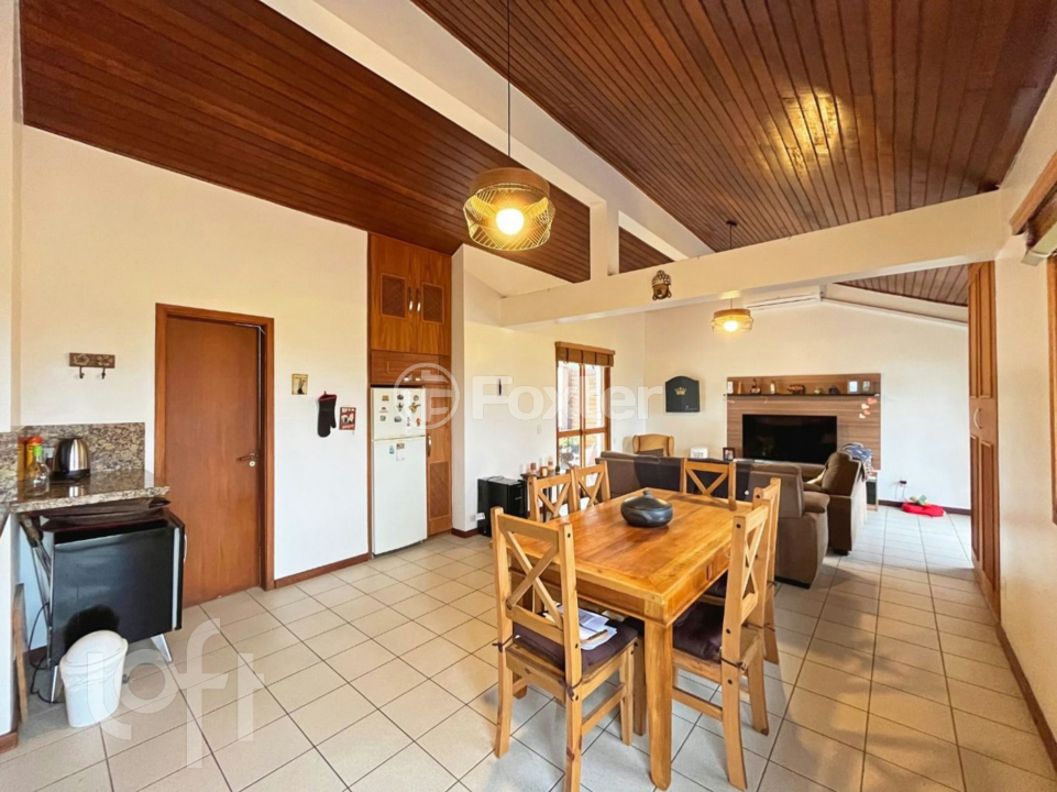 Cobertura à venda com 3 quartos, 197m² - Foto 2