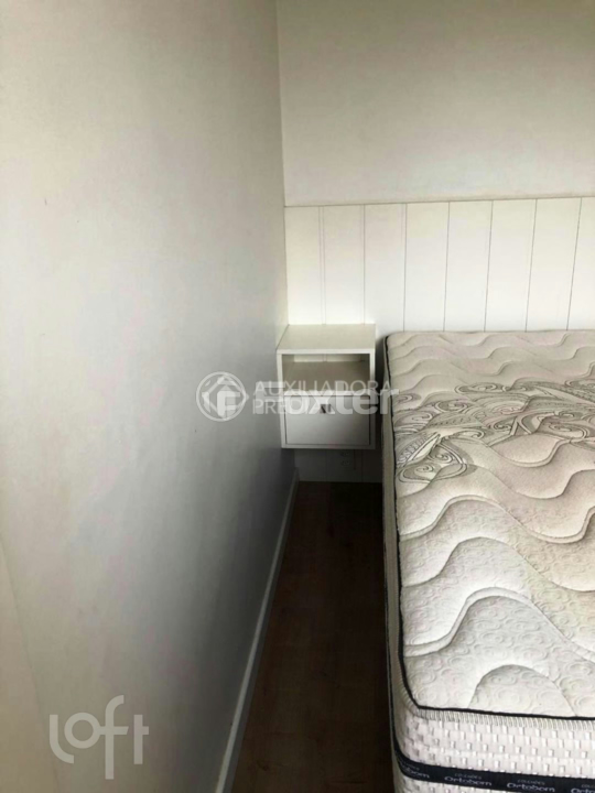 Apartamento à venda com 2 quartos, 43m² - Foto 30