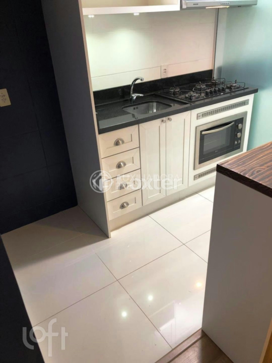 Apartamento à venda com 2 quartos, 43m² - Foto 7