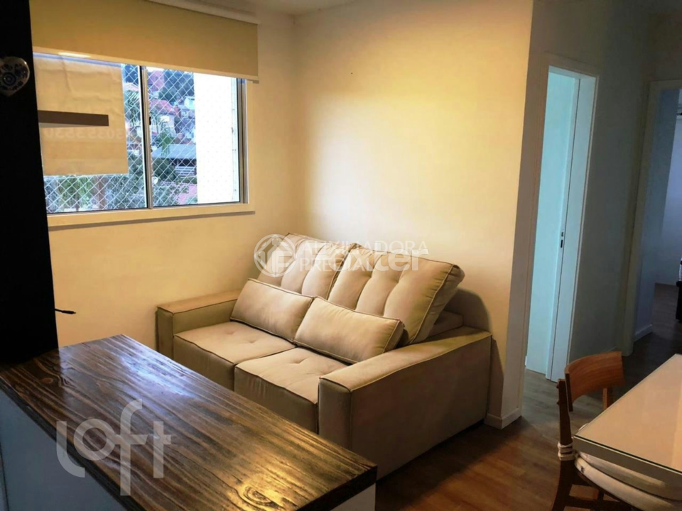 Apartamento à venda com 2 quartos, 43m² - Foto 3