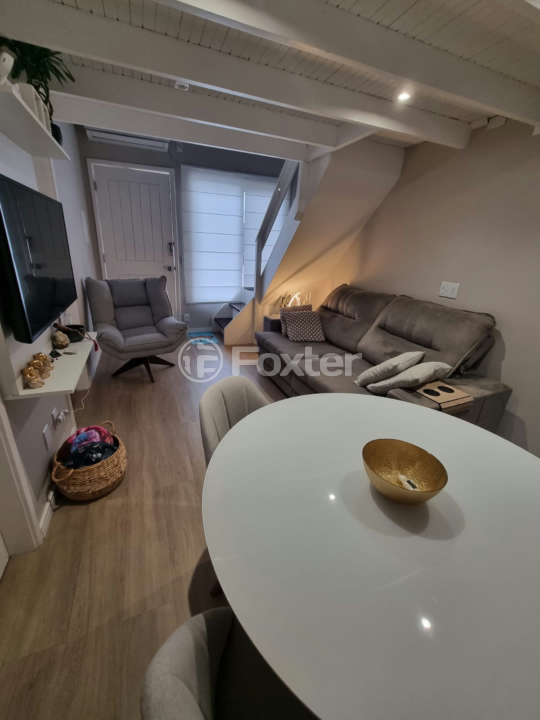 Casa de Condomínio à venda com 2 quartos, 79m² - Foto 2