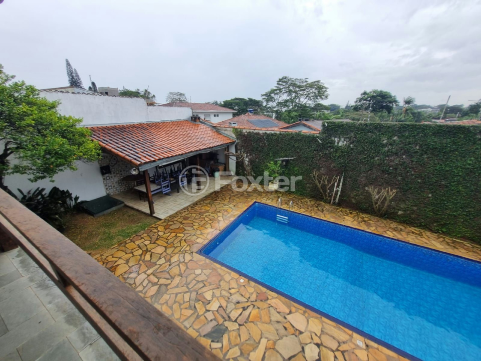 Casa à venda com 5 quartos, 500m² - Foto 2