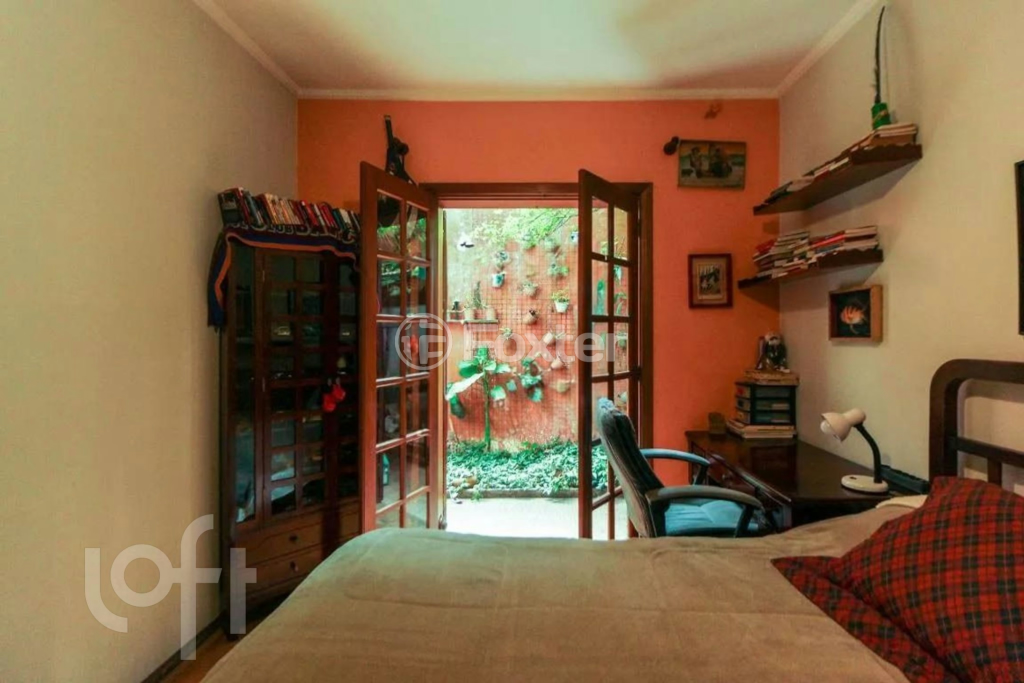 Casa à venda com 5 quartos, 330m² - Foto 16