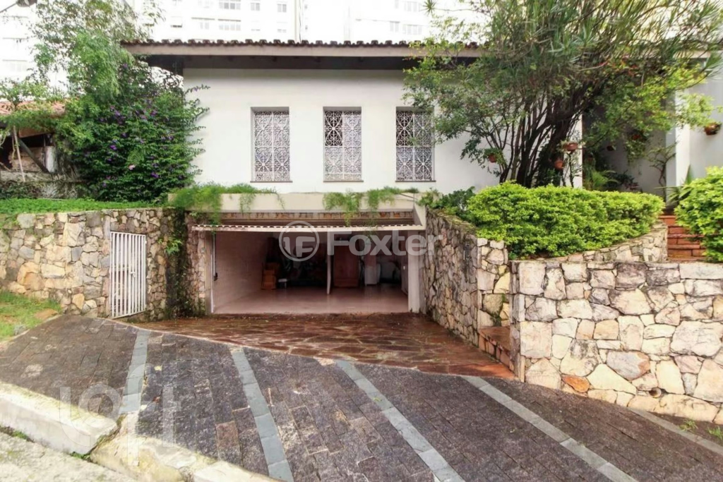 Casa à venda com 5 quartos, 330m² - Foto 37