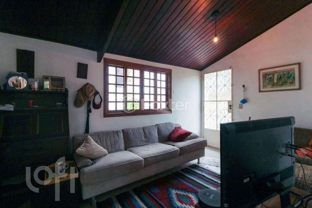 Casa à venda com 5 quartos, 330m² - Foto 7