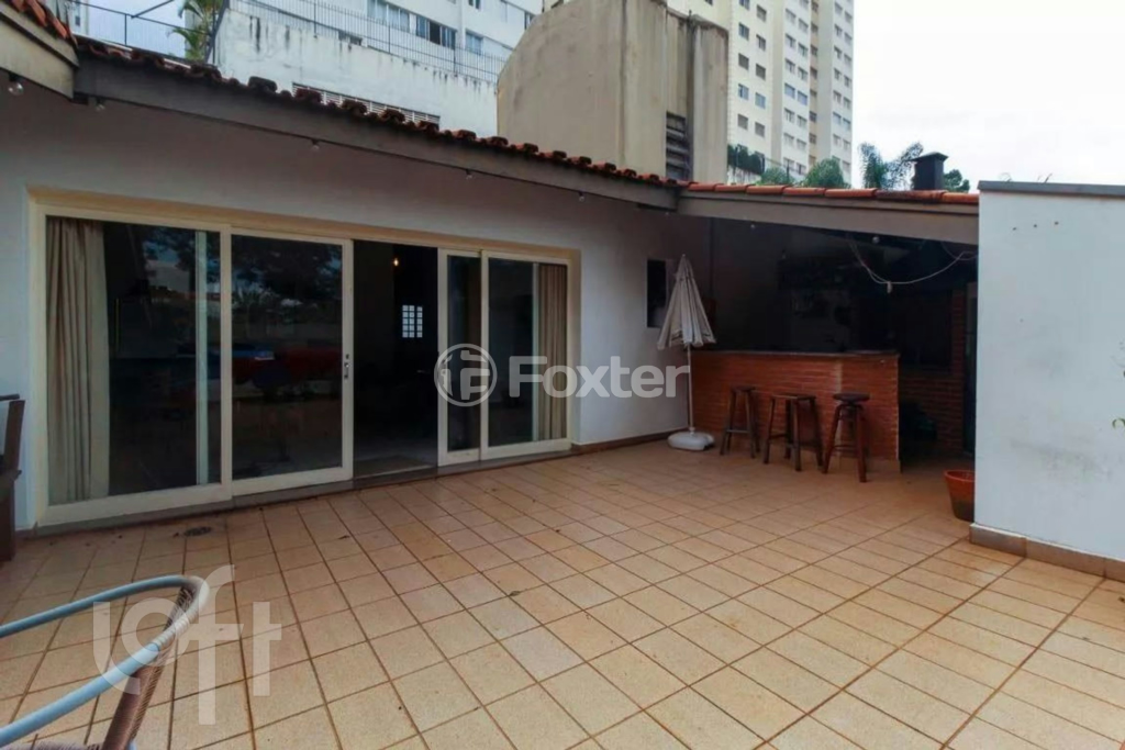 Casa à venda com 5 quartos, 330m² - Foto 42