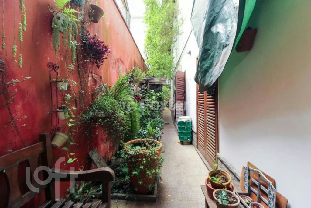 Casa à venda com 5 quartos, 330m² - Foto 46