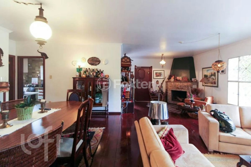 Casa à venda com 5 quartos, 330m² - Foto 4