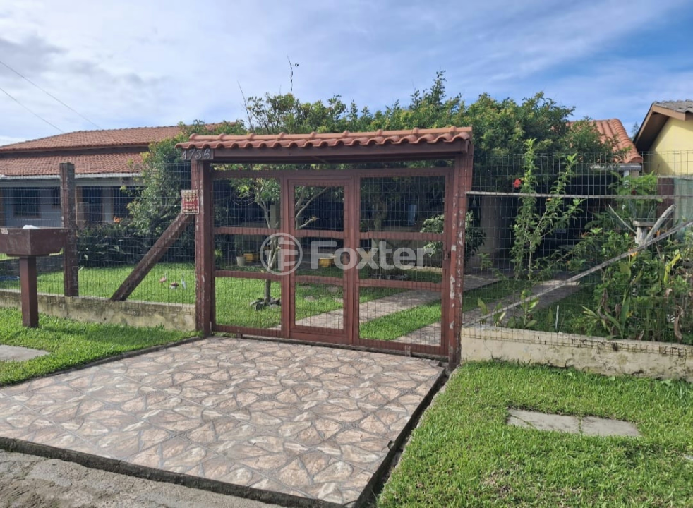 Casa à venda com 2 quartos, 153m² - Foto 1
