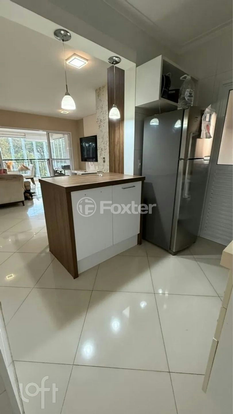 Apartamento à venda com 2 quartos, 75m² - Foto 3