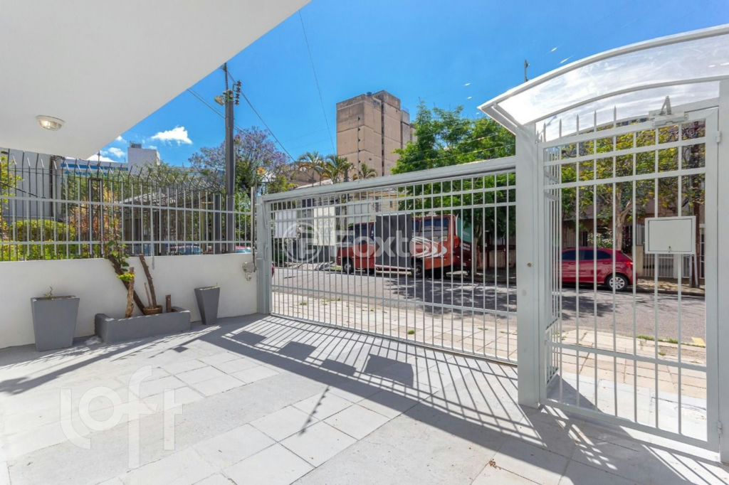 Casa à venda com 4 quartos, 192m² - Foto 28