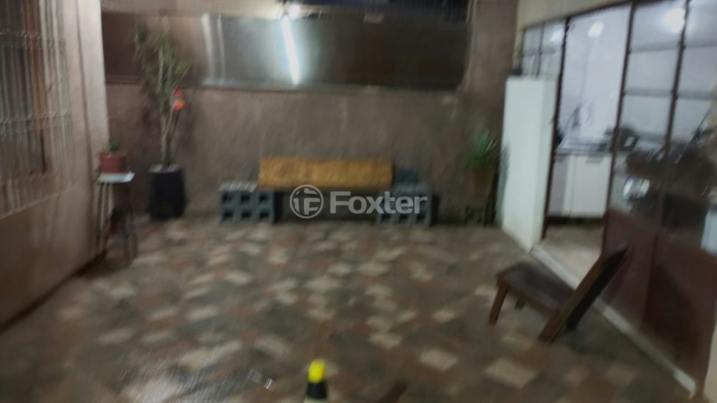 Casa à venda com 4 quartos, 154m² - Foto 3