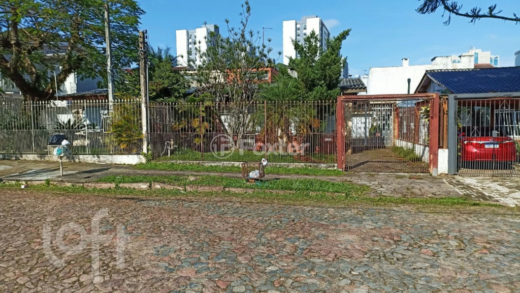 Casa à venda com 3 quartos, 144m² - Foto 4