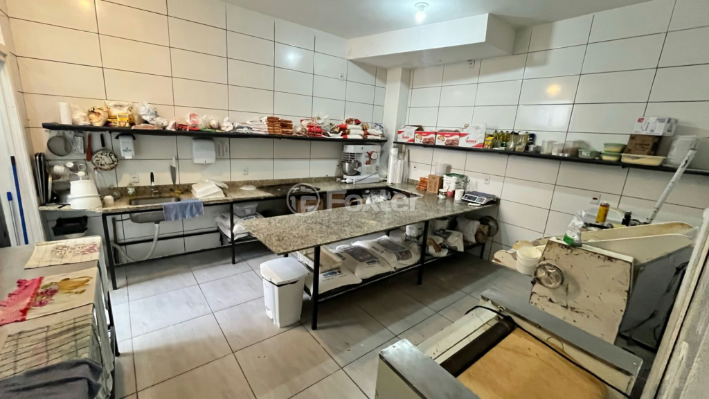 Prédio Inteiro à venda com 3 quartos, 379m² - Foto 6