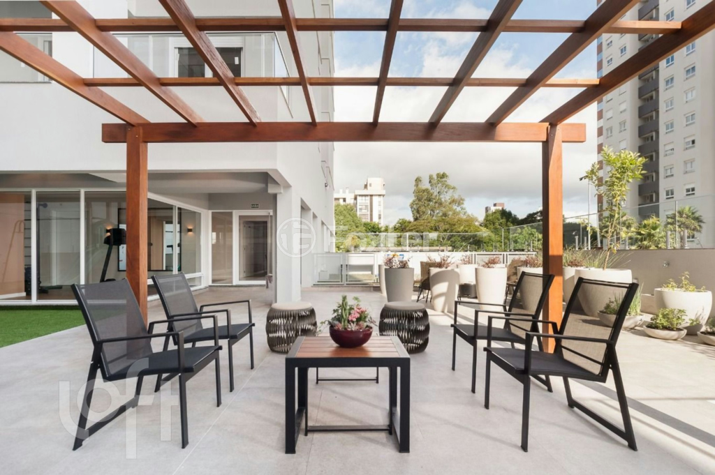 Apartamento à venda com 3 quartos, 102m² - Foto 3