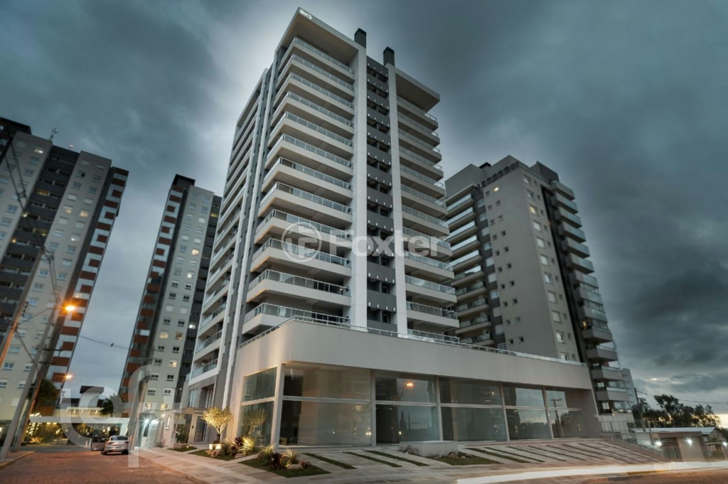 Apartamento à venda com 3 quartos, 102m² - Foto 1