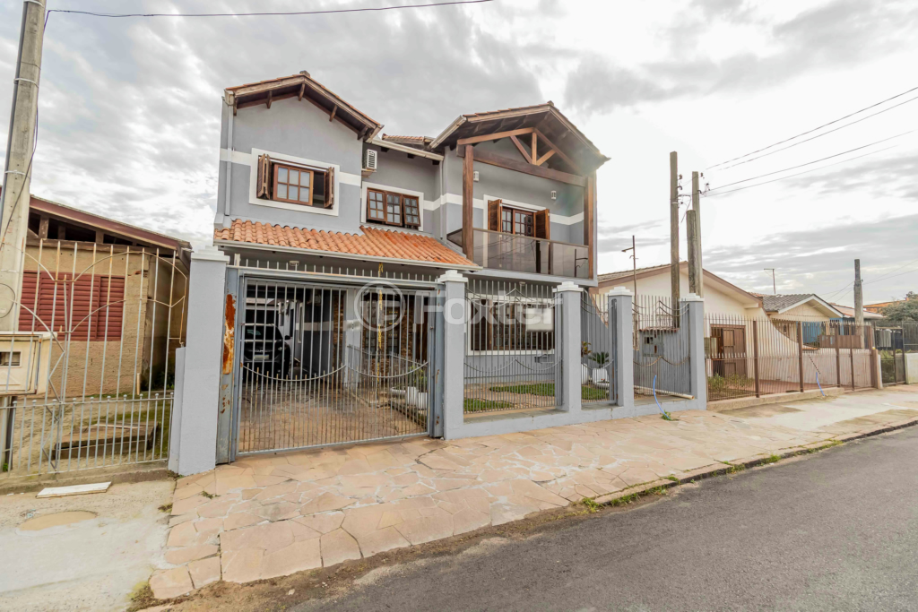 Casa à venda com 4 quartos, 240m² - Foto 59