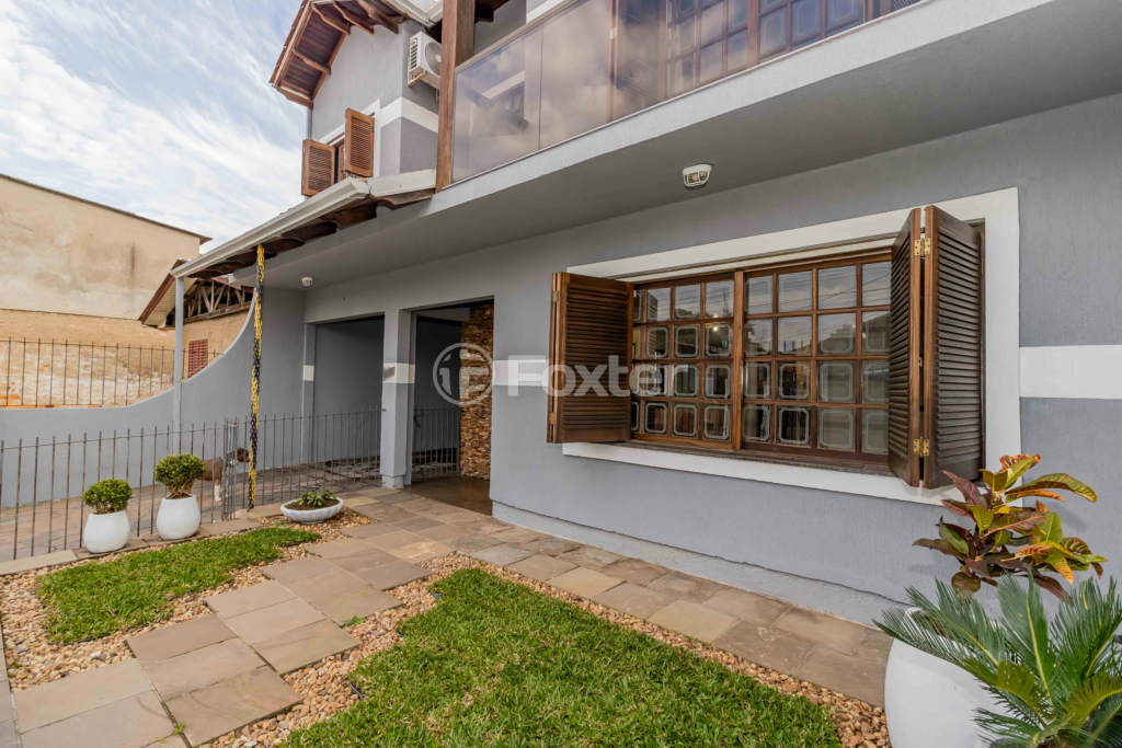 Casa à venda com 4 quartos, 240m² - Foto 61