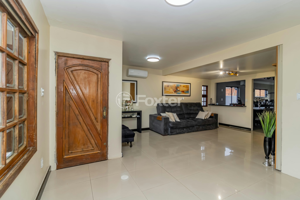 Casa à venda com 4 quartos, 240m² - Foto 7