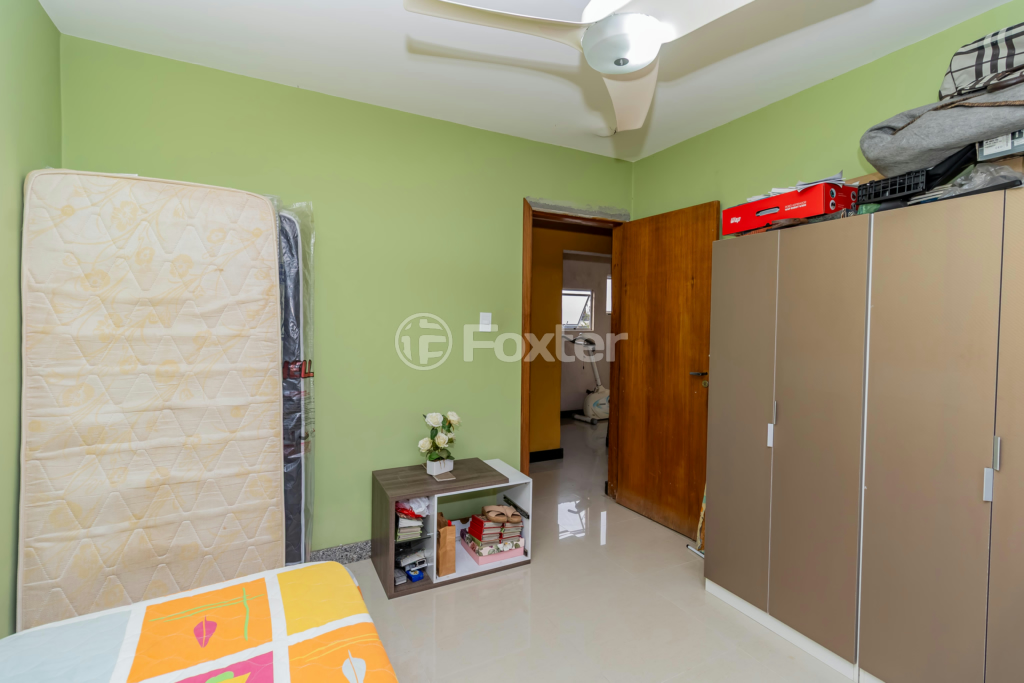 Casa à venda com 4 quartos, 240m² - Foto 27